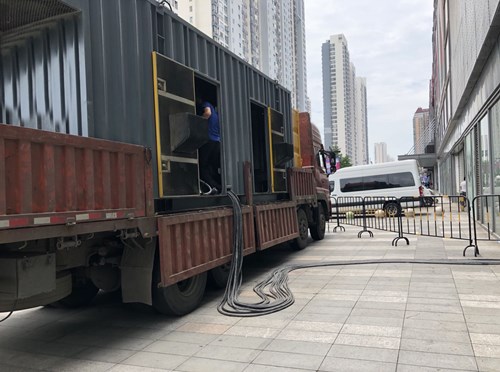 兰西冷却液不足的情况下如何检查柴油发电机组？